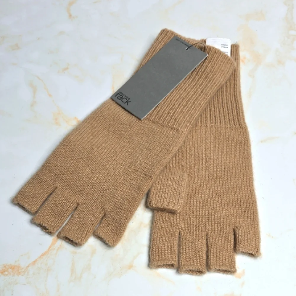 Nordstrom Beige Fingerless Gloves New With Tags